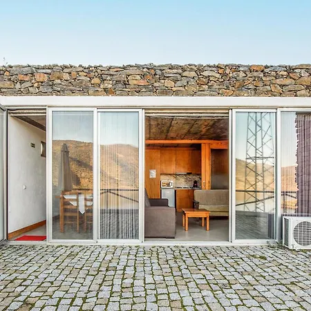 Awesome Apartment In Freixo De Espada C *